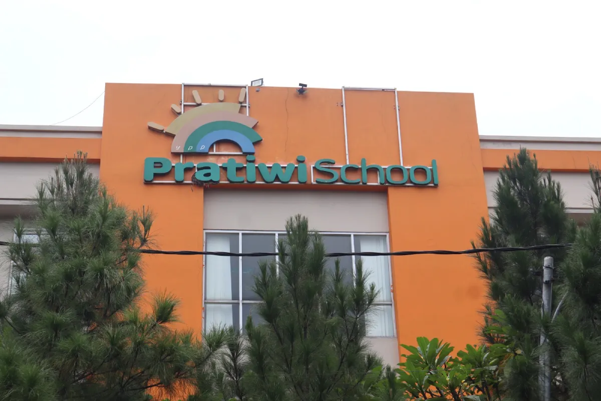 Pratiwi School