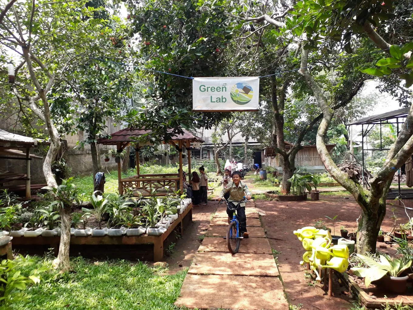 Sekolah Alam Bekasi